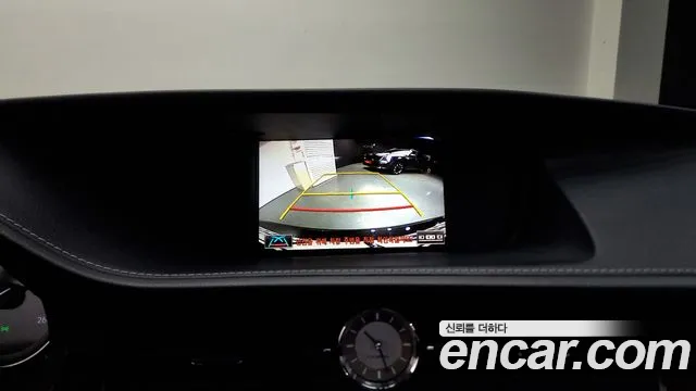 Lexus New ES300h id 2584880 из Кореи 16