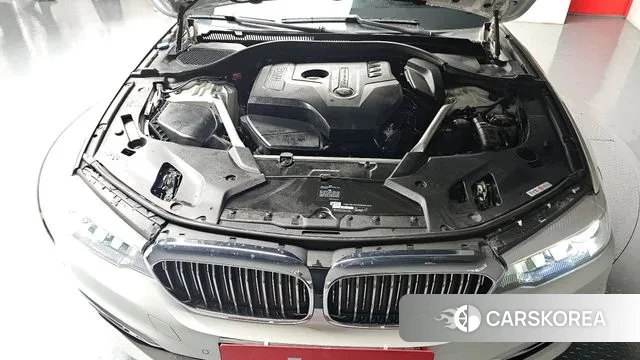 BMW 5 Series (G30) id 3484976 из Кореи 16