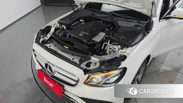 Mercedes-Benz E-Class W213 id 4483198 из Кореи 26