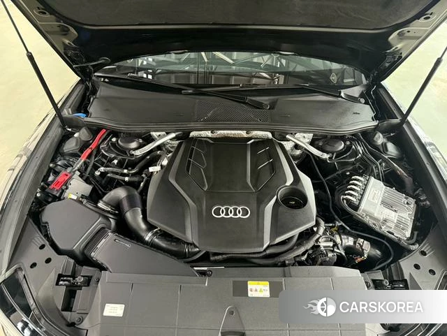 Audi A6L id 4263308 из Китая 10
