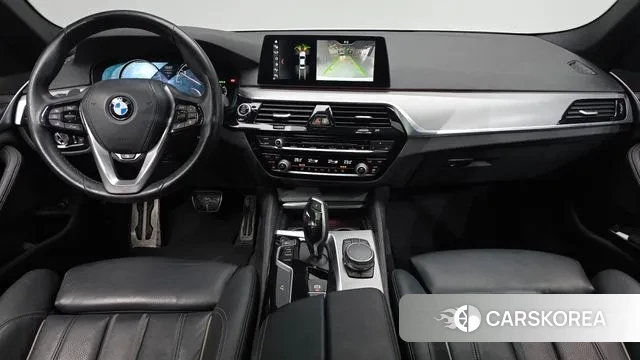 BMW 5 Series (G30) id 3608448 из Кореи 16