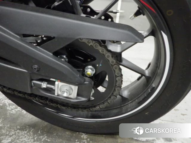 Honda CBR400R id 4184943 из Японии 30