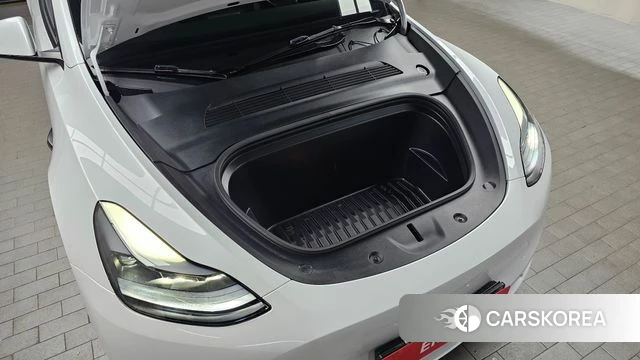 Tesla Model Y id 3940224 из Кореи 16