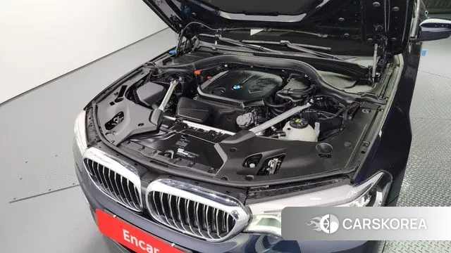 BMW 5 Series (G30) id 3248371 из Кореи 16