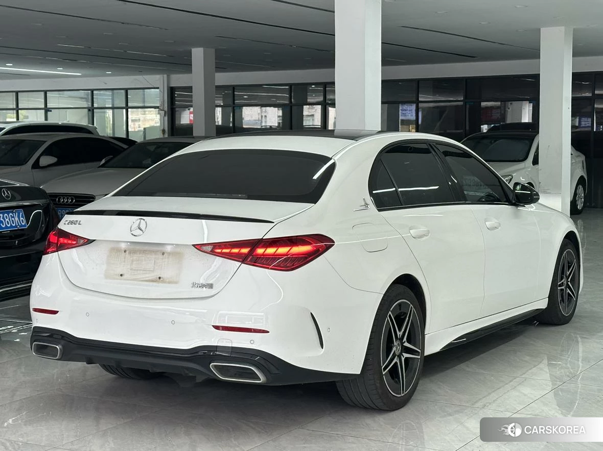 Mercedes-Benz Class C 2023 Белый из Китая, фото 6