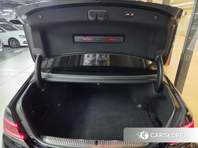 Genesis G90 id 3601456 из Кореи 16