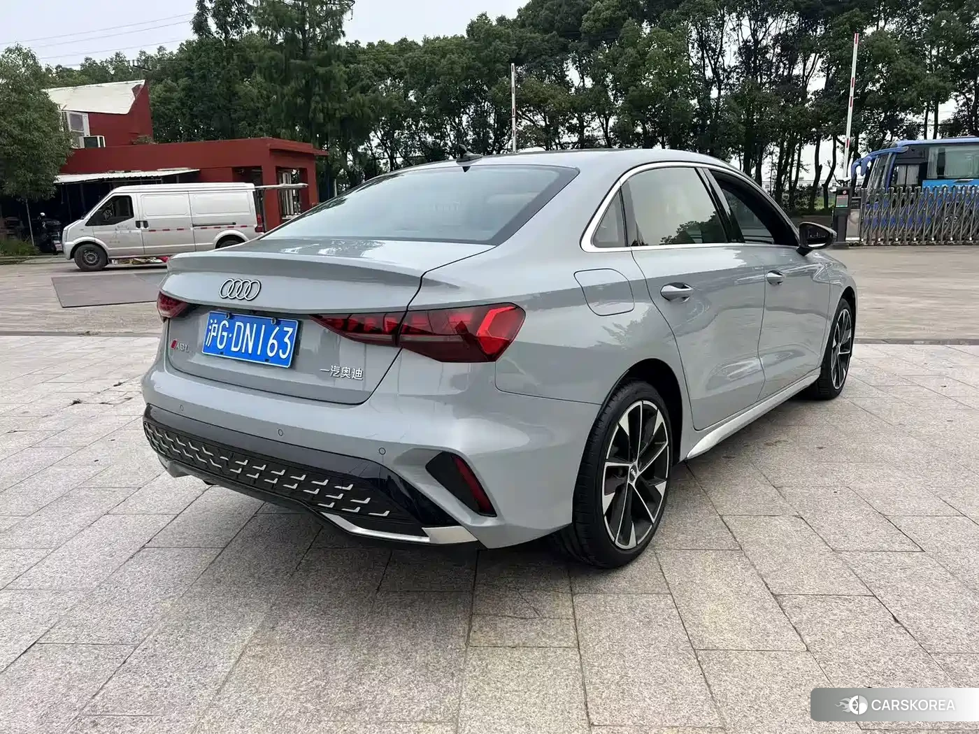 Audi A3 2024 Silver/gray из Китая, фото 6