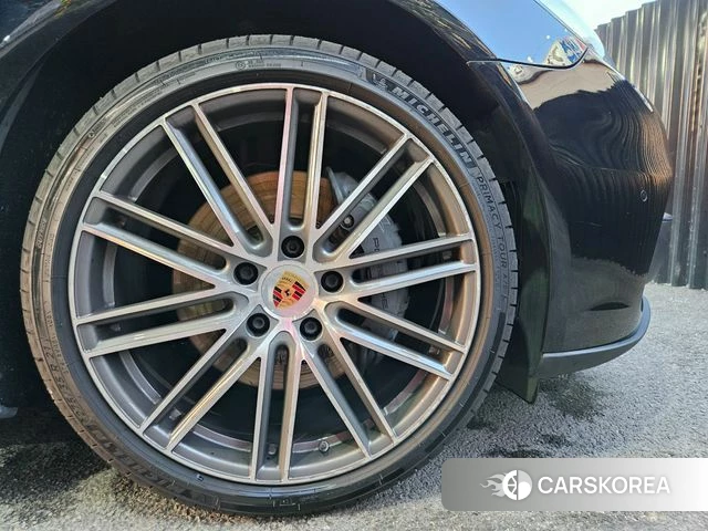 Porsche Panamera (971) id 4298844 из Кореи 16