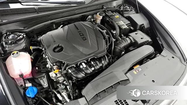 Hyundai Grandeur (GN7) id 3619736 из Кореи 16