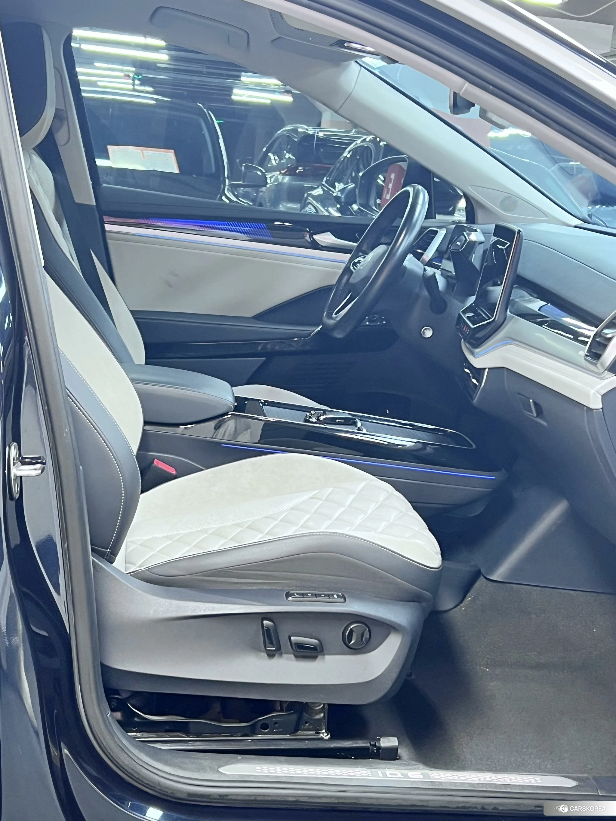 Volkswagen ID.6 CROZZ 2022 Синий из Китая, фото 6