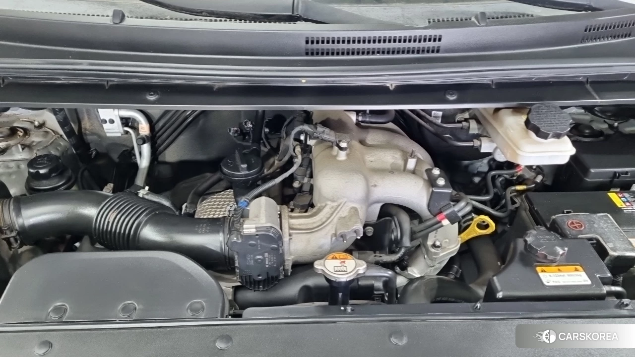 Hyundai The New Grand Starex id 4642371 из Кореи 14