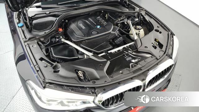 BMW 5 Series (G30) id 3886571 из Кореи 16