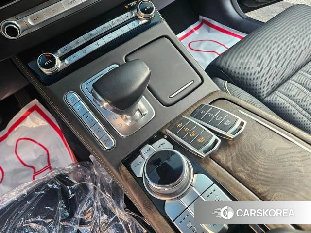 Genesis G90 id 3828718 из Кореи 12