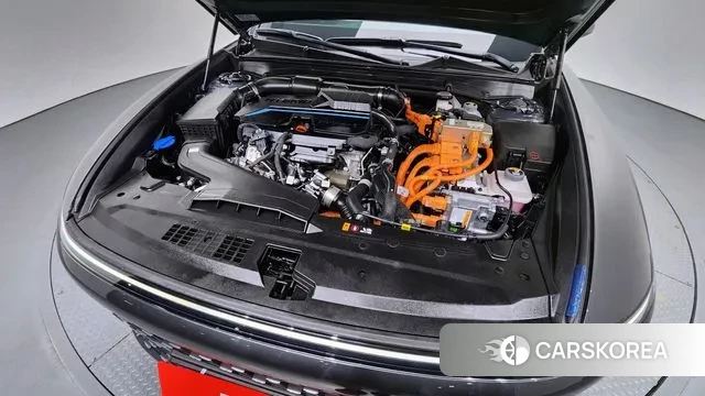 Hyundai Grandeur Hybrid (GN7) id 2915266 из Кореи 16