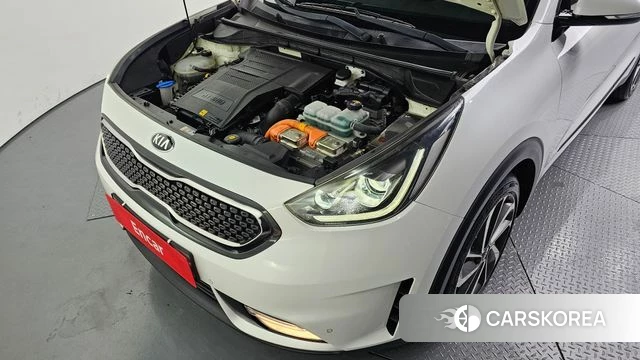 Kia Niro id 3937153 из Кореи 16