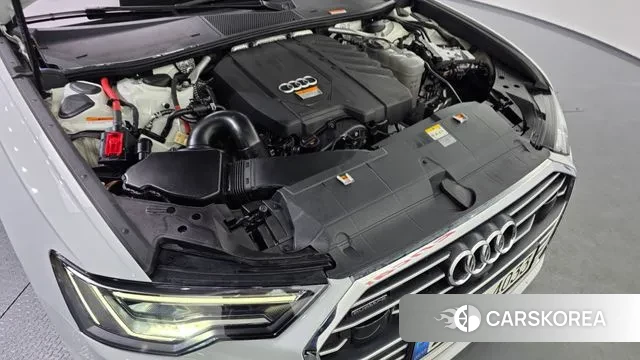 Audi A6 (C8) id 3712211 из Кореи 16