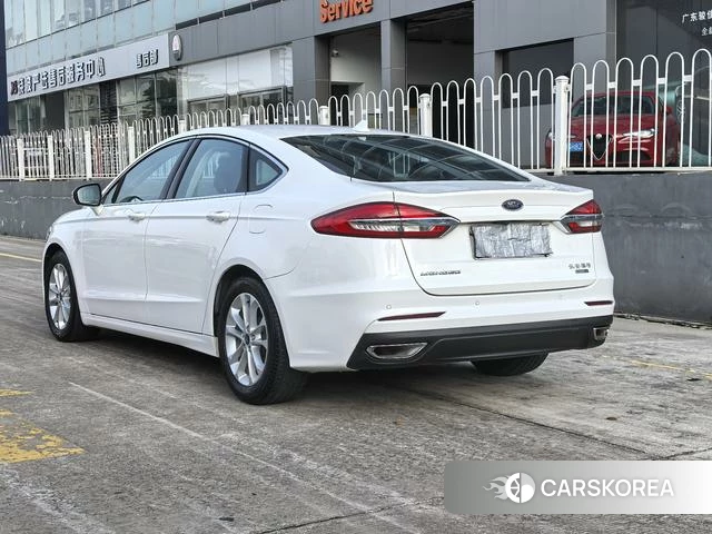 Ford Mondeo id 4380403 из Китая 15