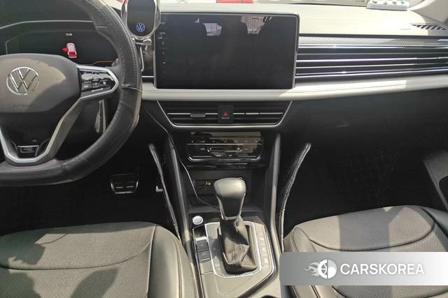 Volkswagen Tiguan L id 4335033 из Китая 13