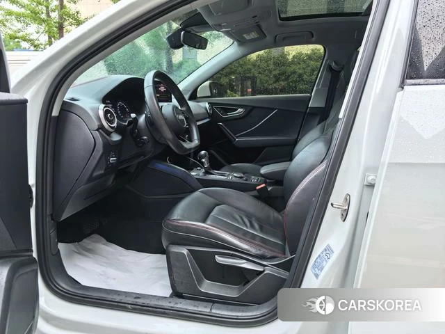Audi Q2L id 4348481 из Китая 13