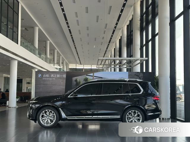 BMW X7 id 3920349 из Китая 12