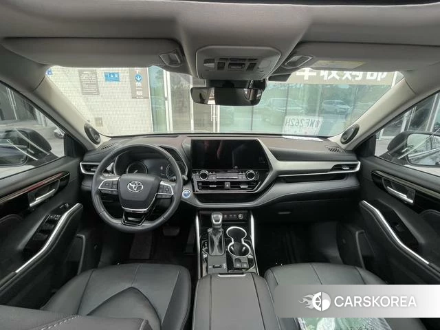Toyota Highlander 2023 Черный из Китая, фото 6
