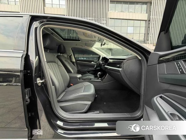 Volkswagen Passat id 4277006 из Китая 15
