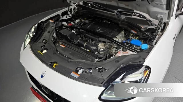 Maserati Grecale id 3811359 из Кореи 16