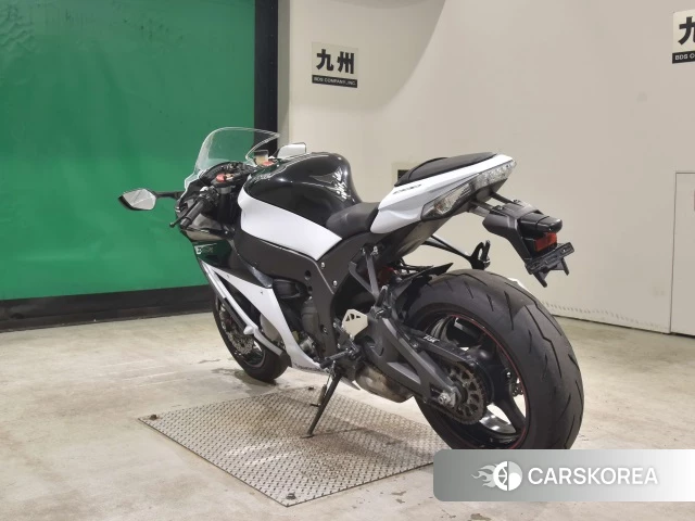 Kawasaki ZX-10R NINJA ABS id 4373888 из Японии 6