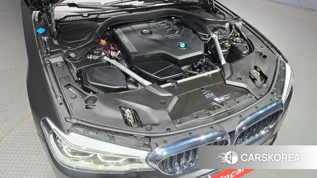 BMW 5 Series (G30) id 3361920 из Кореи 16