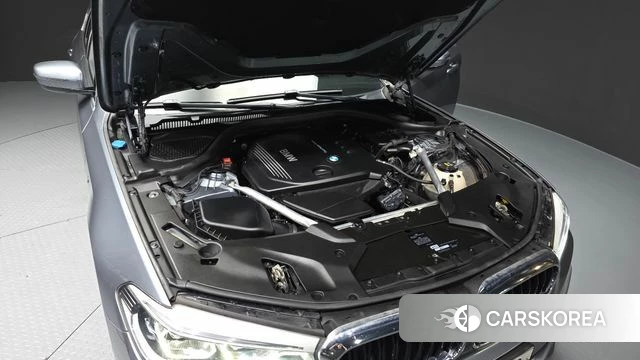 BMW 5 Series (G30) id 4737755 из Кореи 16