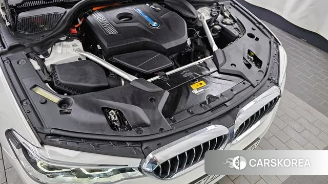 BMW 5 Series (G30) id 3024132 из Кореи 16