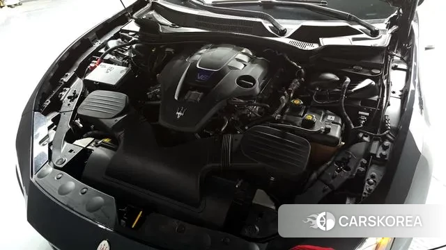 Maserati Ghibli id 3356330 из Кореи 16