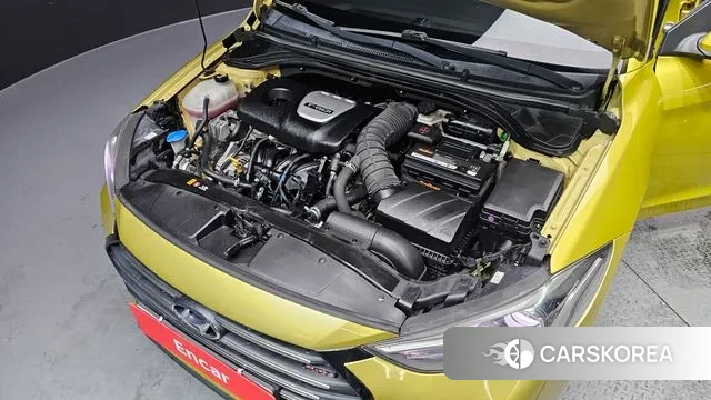 Hyundai Avante AD id 3647361 из Кореи 16