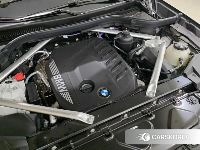 BMW X6 (G06) id 4229796 из Кореи 15