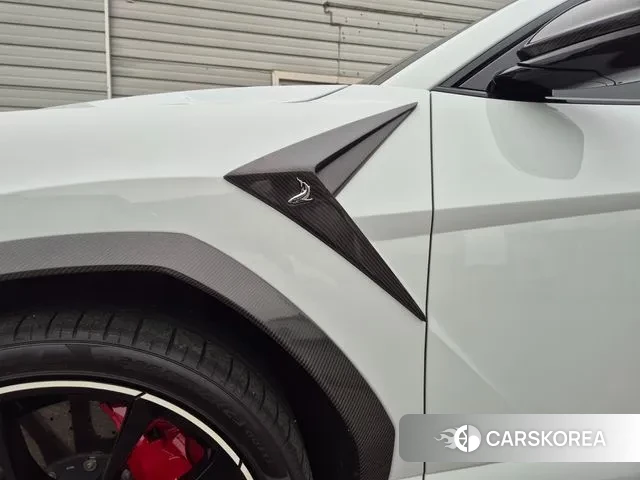 Lamborghini Urus id 3230348 из Кореи 14