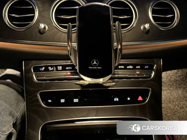 Mercedes-Benz E-Class W213 2022 Синий из Кореи, фото 6