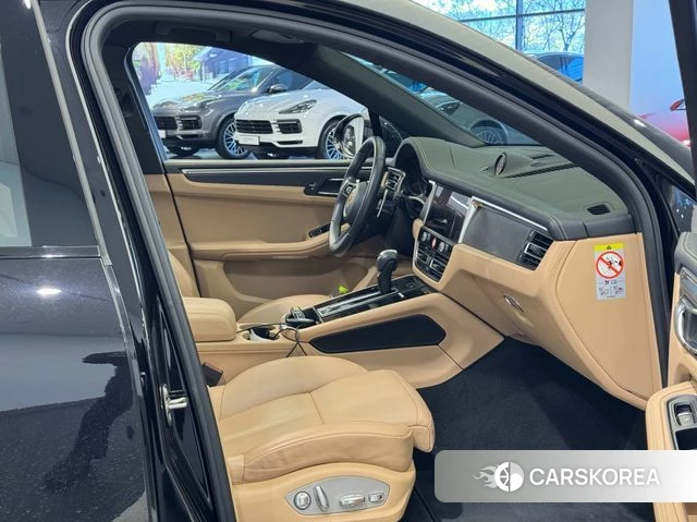 Porsche Macan 2022 Черный из Кореи, фото 6