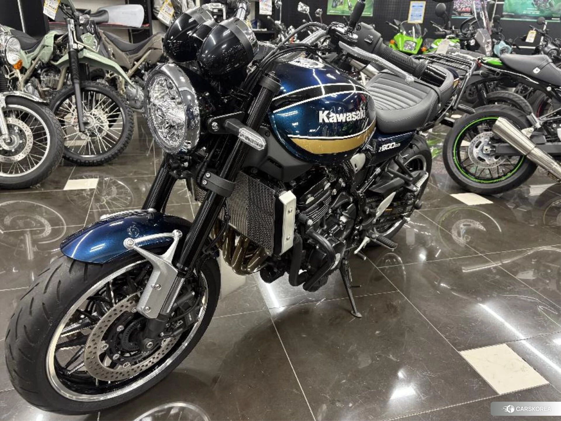 Kawasaki Z900RS id 4374244 из Японии 7