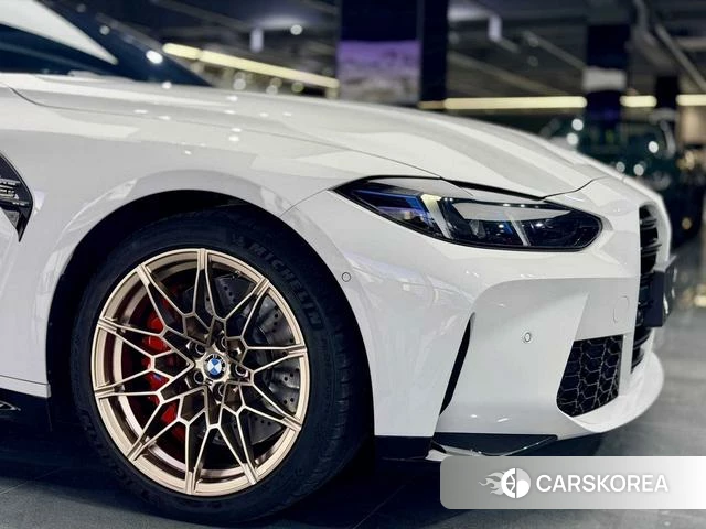 BMW M4 id 4272520 из Китая 9