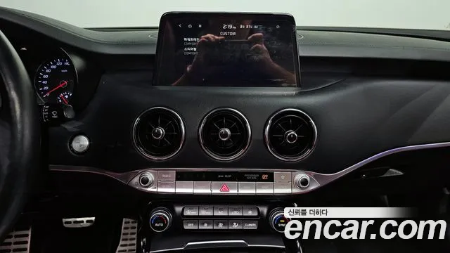 Kia Stinger id 2564599 из Кореи 16