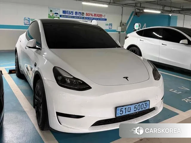 Tesla Model Y 2023 Белый из Кореи, фото 6