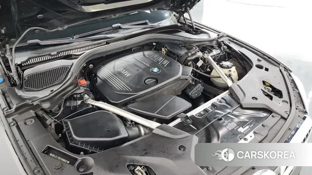 BMW 5 Series (G30) id 3408303 из Кореи 16