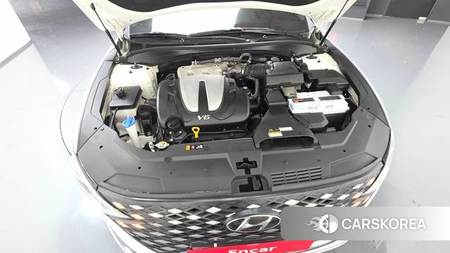 Hyundai The New Grandeur IG id 4534689 из Кореи 32