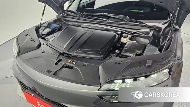 Genesis GV60 id 3180984 из Кореи 16