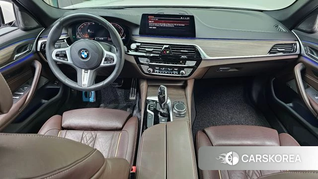 BMW 5 Series (G30) id 4594724 из Кореи 26