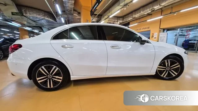 Mercedes-Benz A-Class W177 id 3519459 из Кореи 15