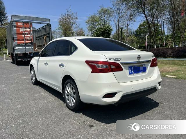 Nissan Xuan Yi 2023 Белый из Китая, фото 6