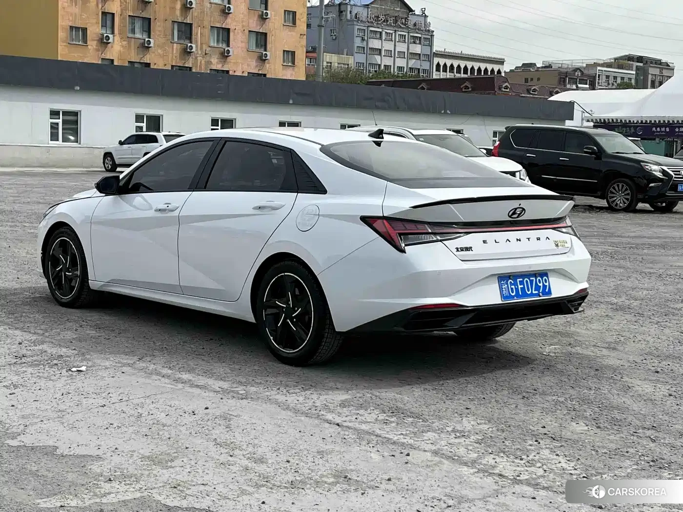 Hyundai Elantra 2023 Белый из Китая, фото 6