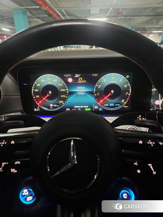 Mercedes-Benz AMG GT 2023 Черный из Кореи, фото 6