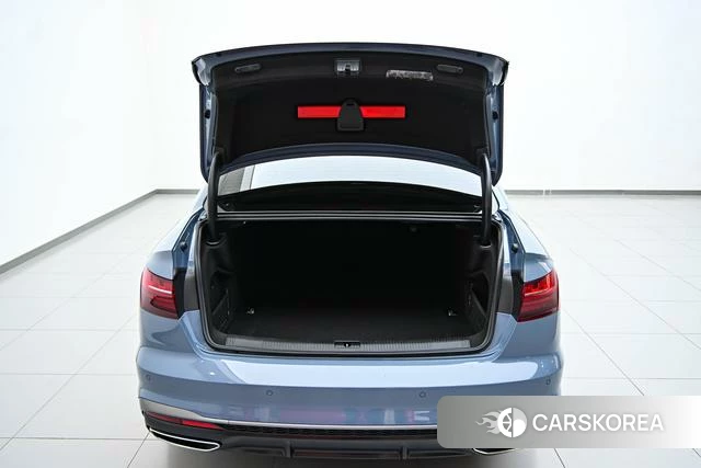 Audi A4L id 4261396 из Китая 16